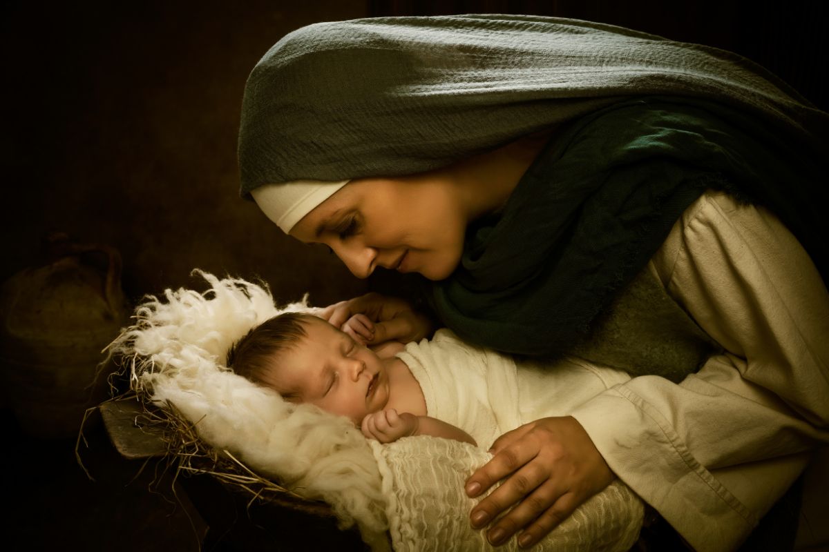 Maria, a mãe de Jesus: Sua importância no plano divino revelado