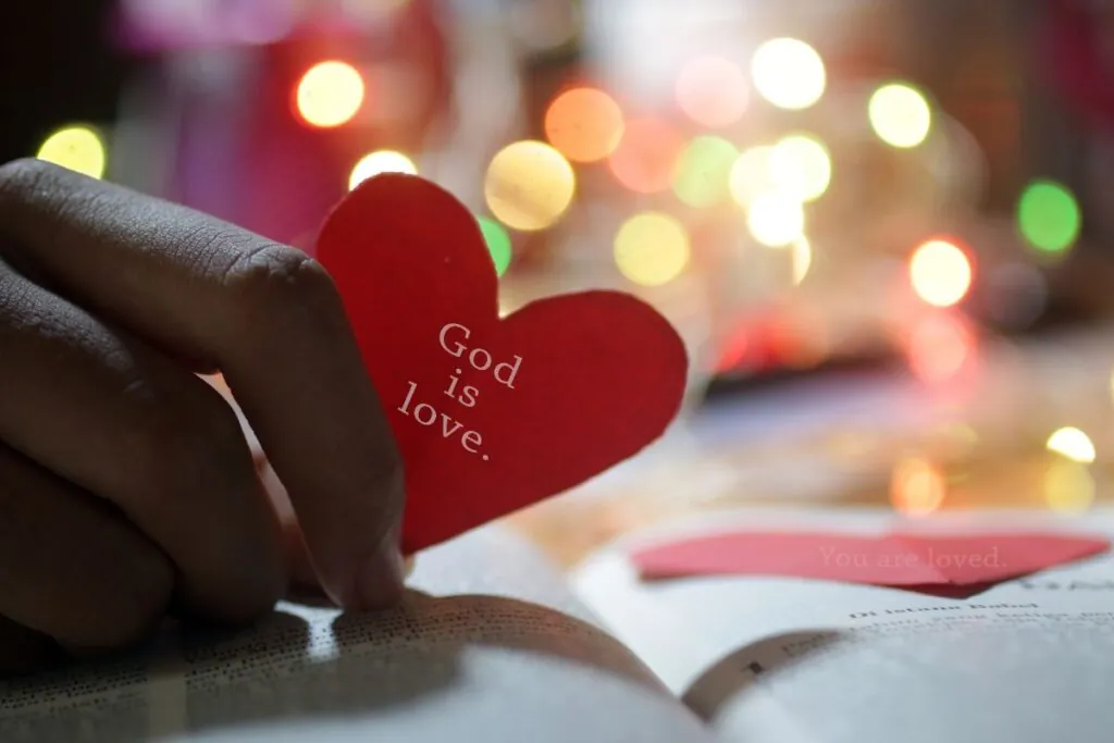 16 Versículos que Expressam o Amor de Cristo pela Igreja - Amor de Deus pela Igreja 16 Versículos que Expressam o Amor de Cristo pela Igreja - Amor de Deus pela Igreja