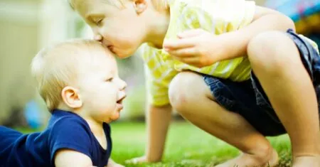 25 Versículos sobre o Amor Fraternal entre Irmãos em Cristo