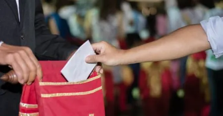 10 Palavras para ministrar Ofertas na Igreja (com explicação)