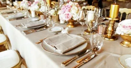 10 Versículos sobre Banquete: Reflexões Bíblicas