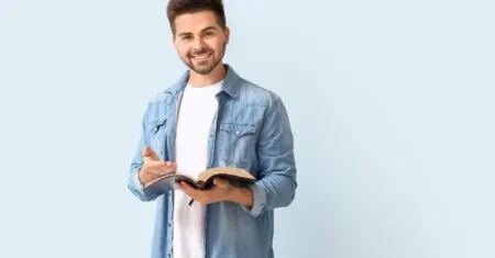30 Versículos Bíblicos para Reflexão (Explicados)